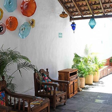 LGBTQ Hotel&Suites - Hacienda Vallarta Puerto Vallarta Exterior foto