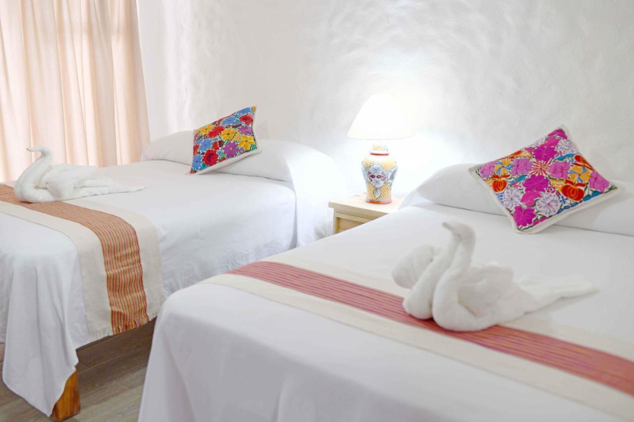 LGBTQ Hotel&Suites - Hacienda Vallarta Puerto Vallarta Exterior foto