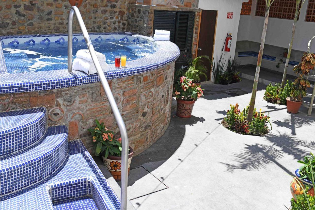 LGBTQ Hotel&Suites - Hacienda Vallarta Puerto Vallarta Exterior foto